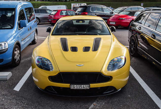 Aston Martin V12 Vantage S