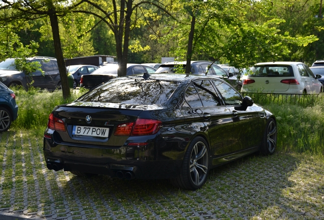 BMW M5 F10 2011