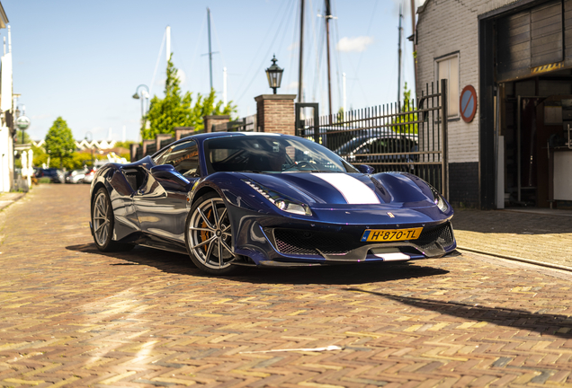 Ferrari 488 Pista