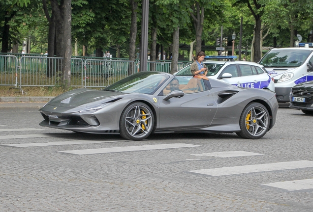Ferrari F8 Spider
