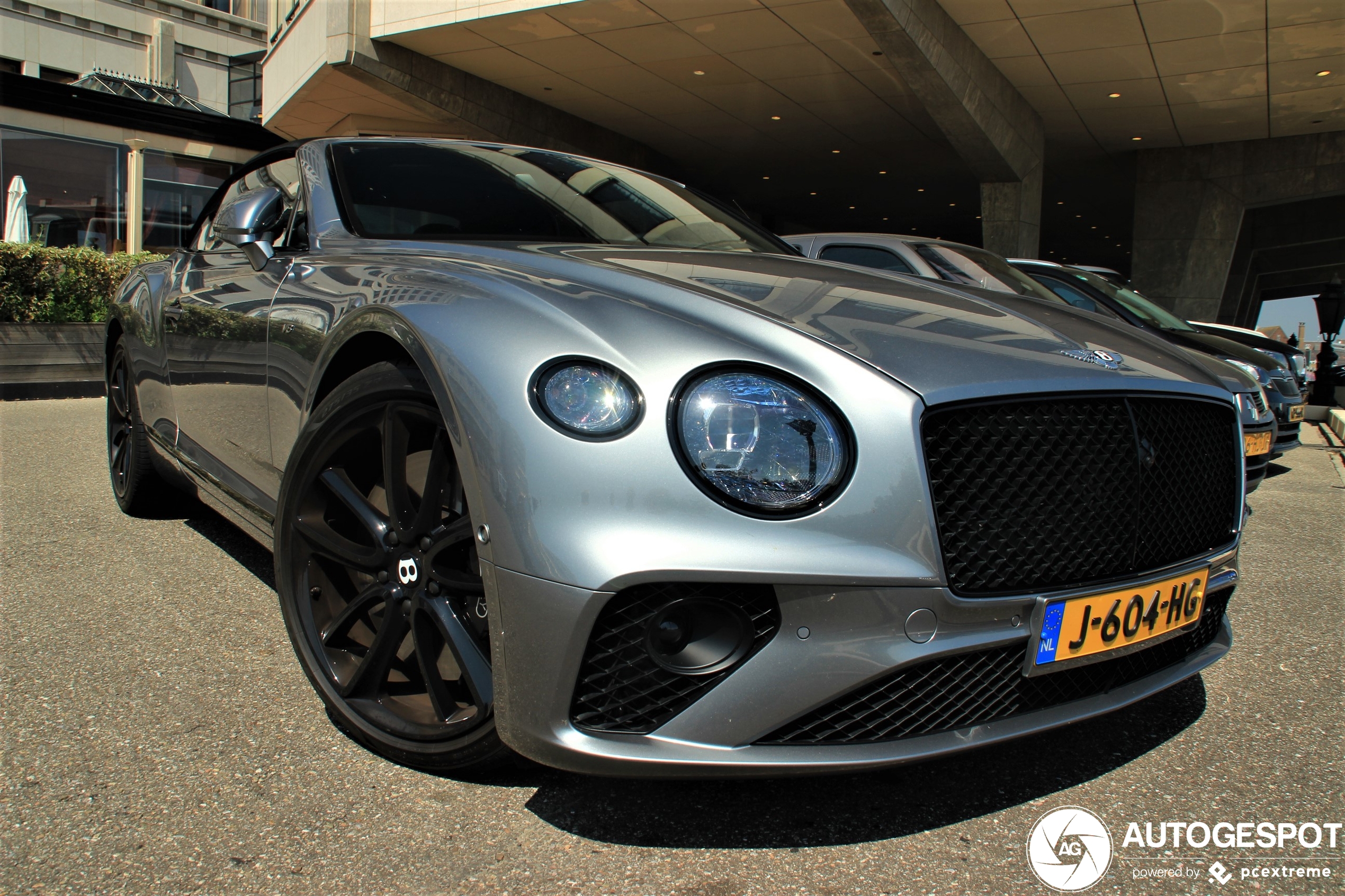 Bentley Continental GTC V8 2020