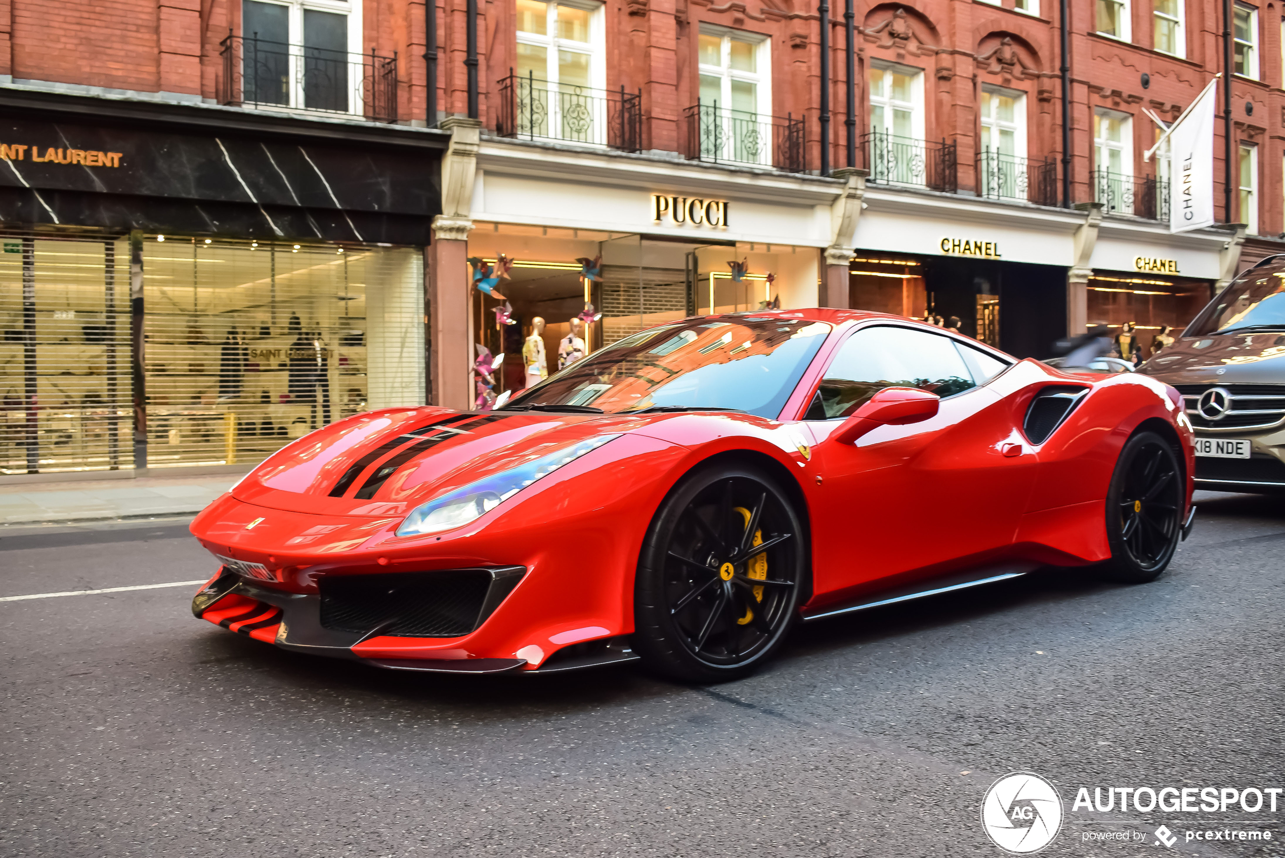 Ferrari 488 Pista