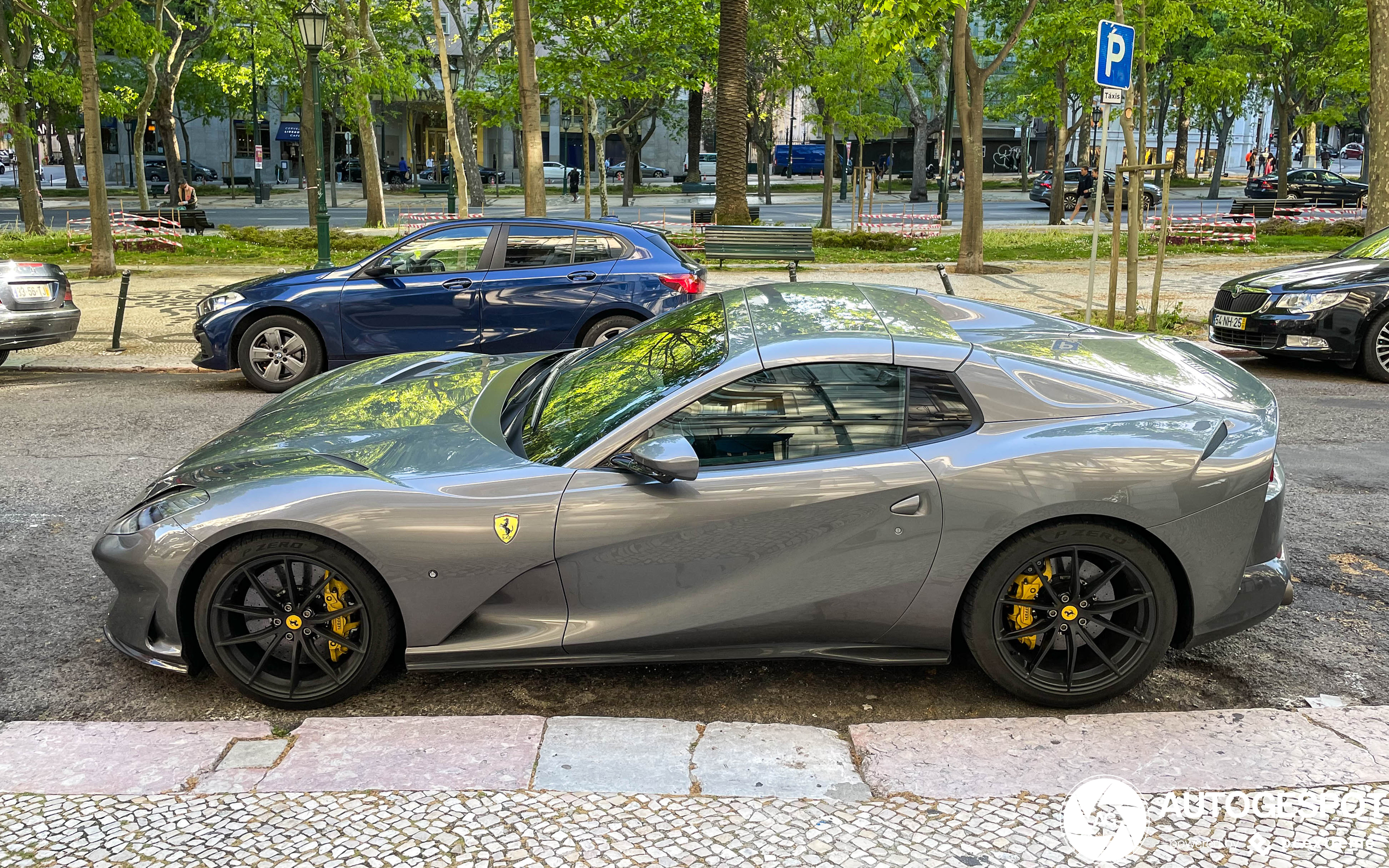 Ferrari 812 GTS