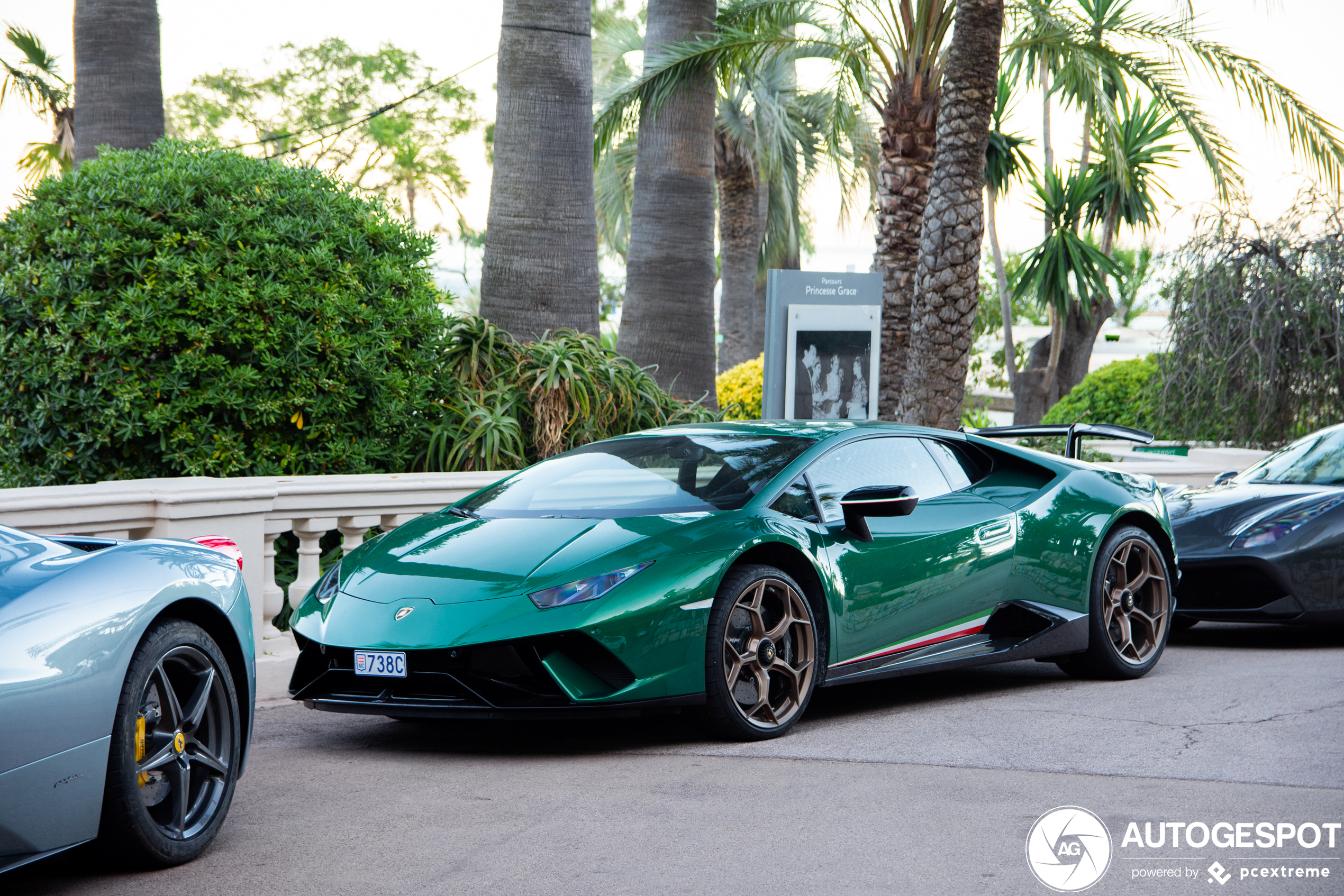 Lamborghini Huracán LP640-4 Performante