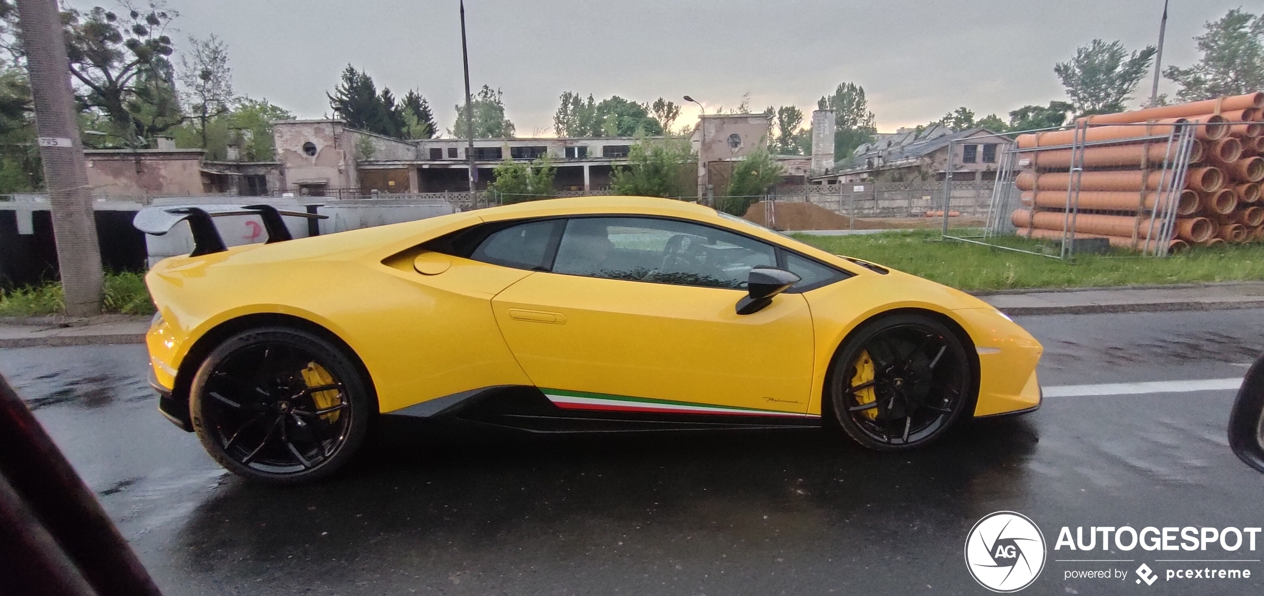 Lamborghini Huracán LP640-4 Performante