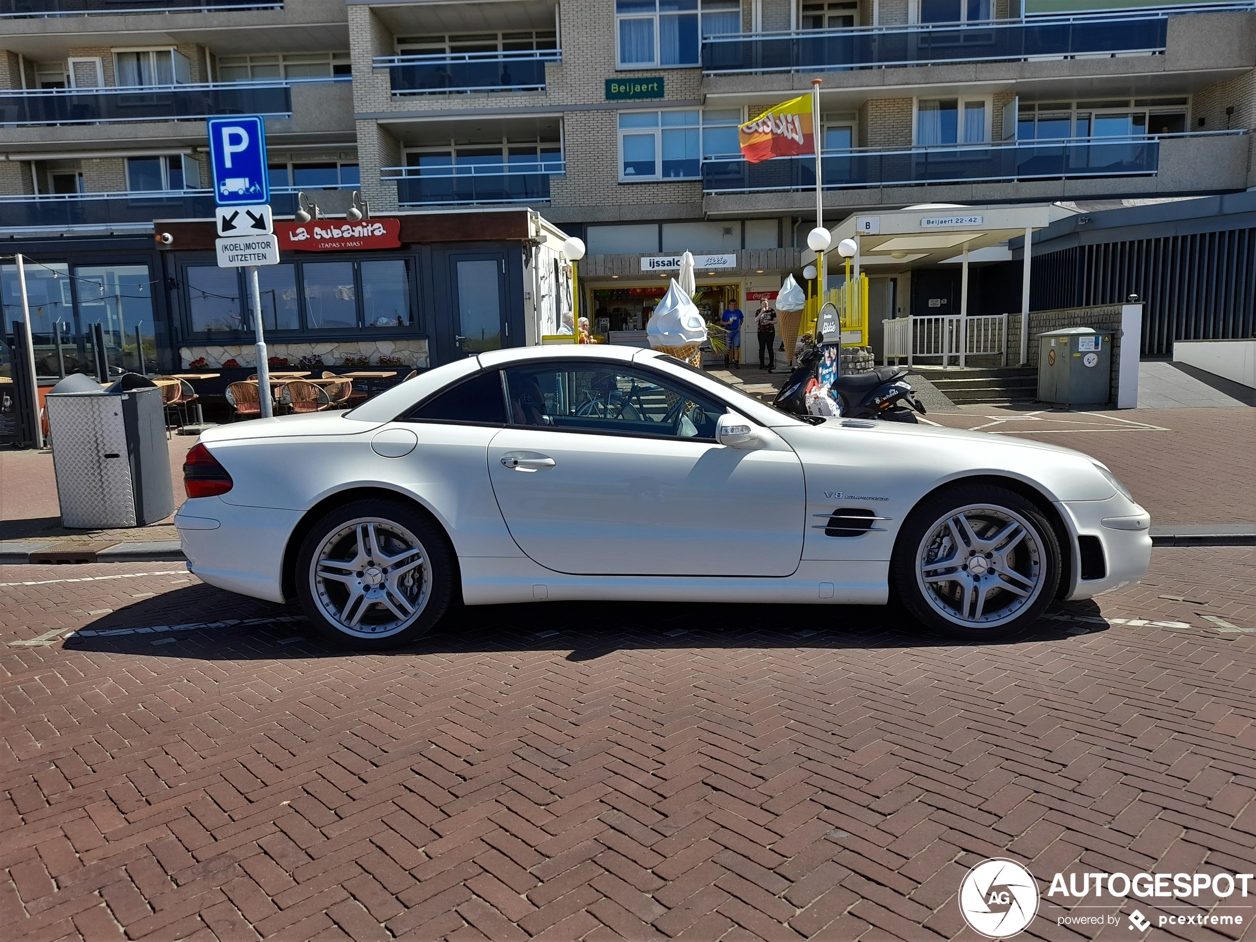 Mercedes-Benz SL 55 AMG R230