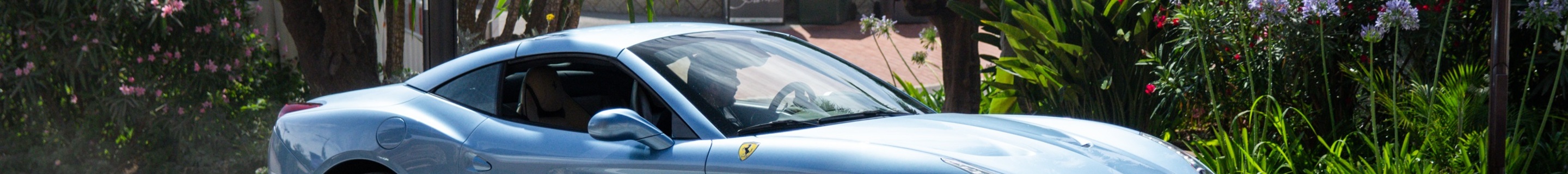 Ferrari California T