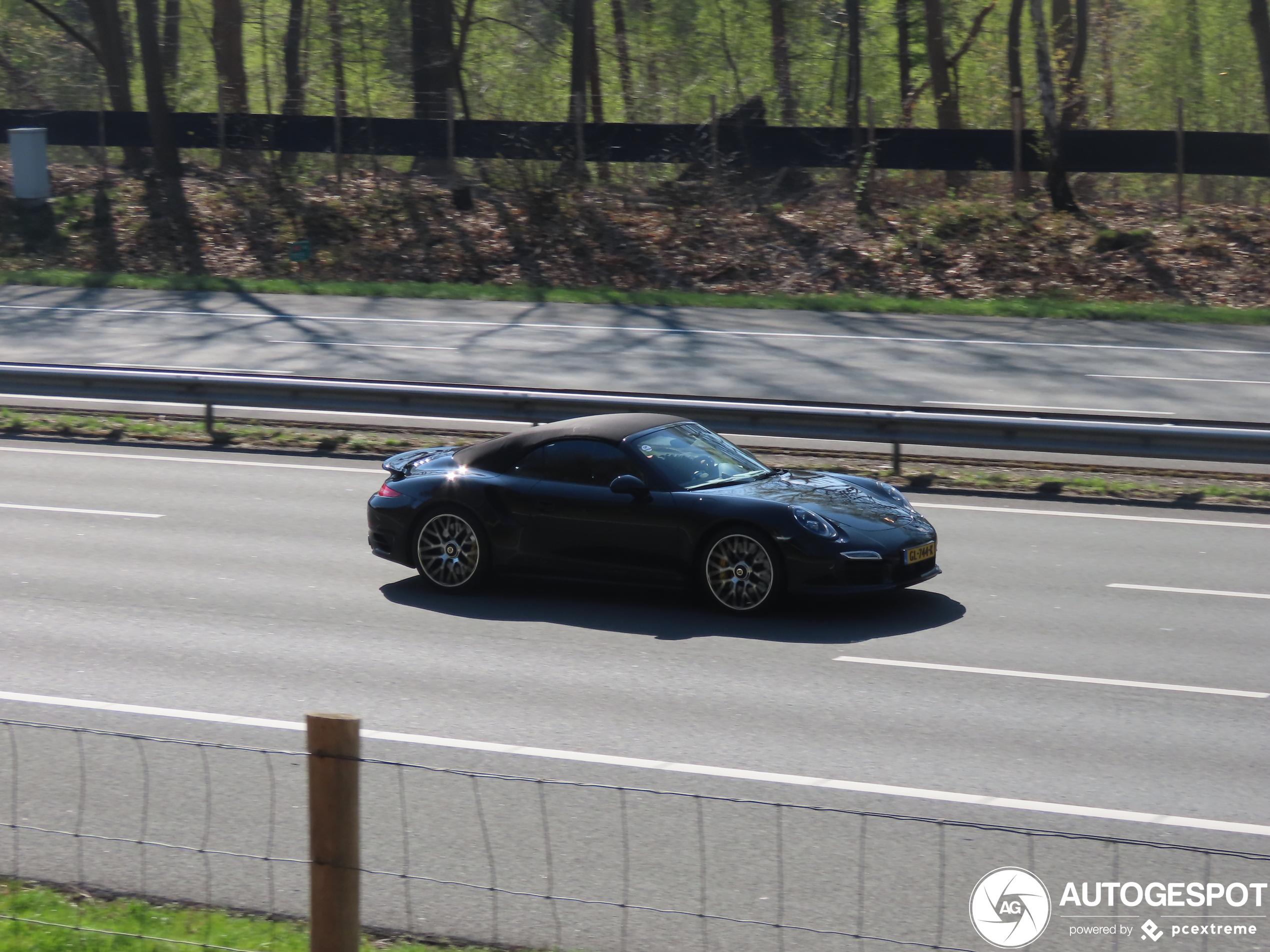 Porsche 991 Turbo S Cabriolet MkI