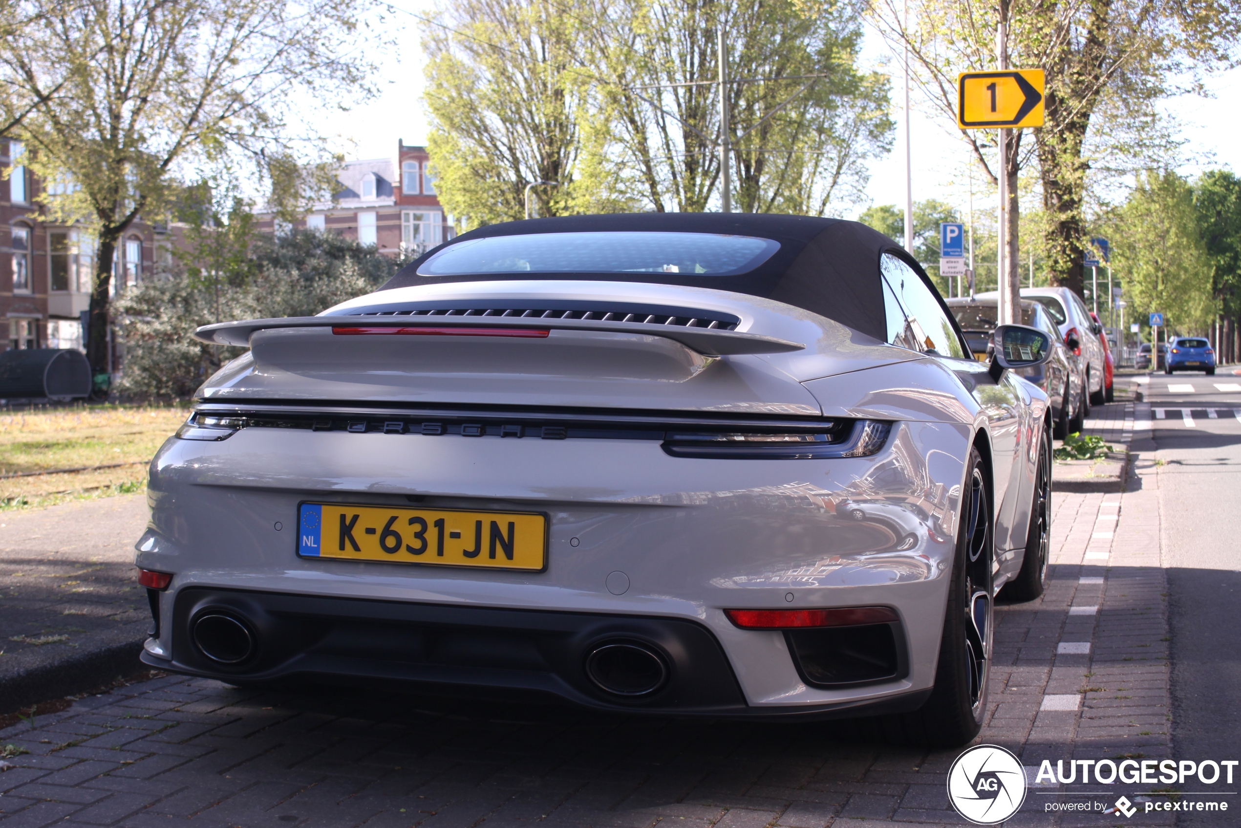 Porsche 992 Turbo S Cabriolet