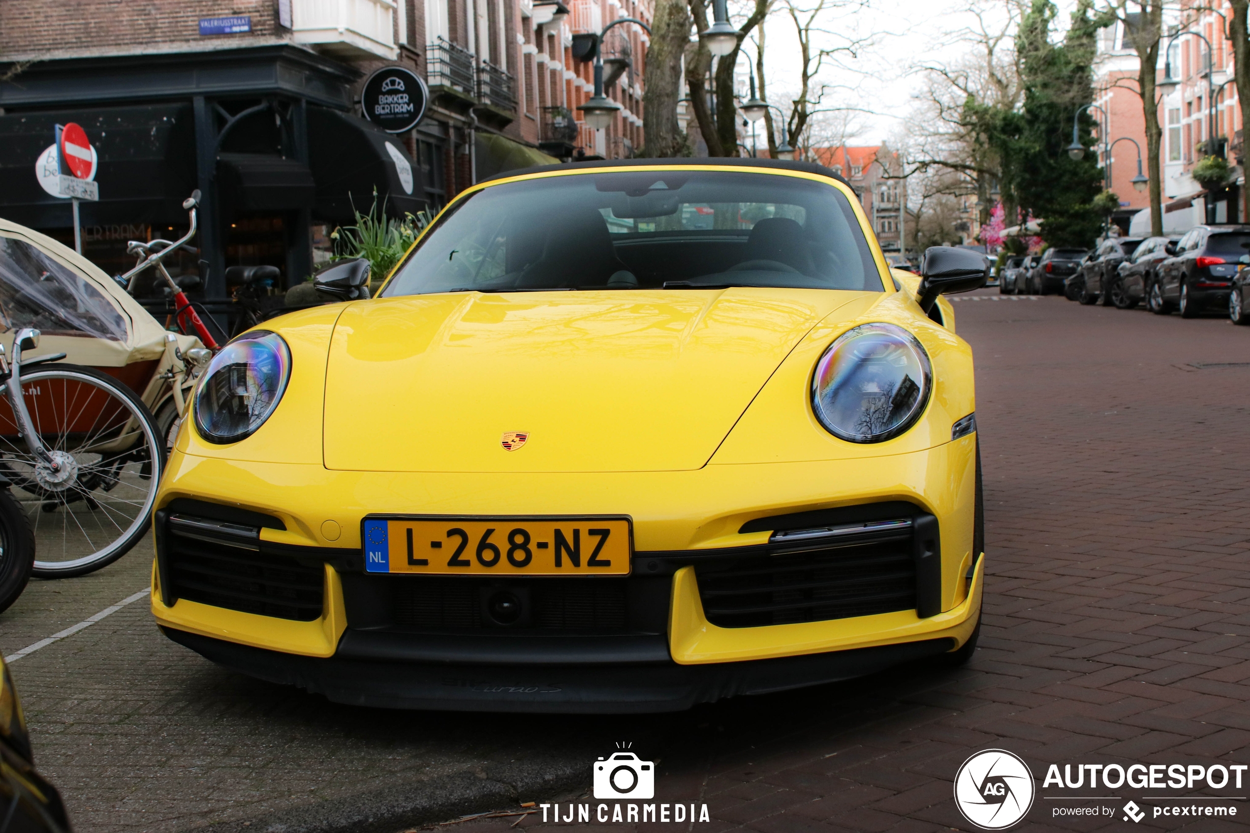 Porsche 992 Turbo S Cabriolet