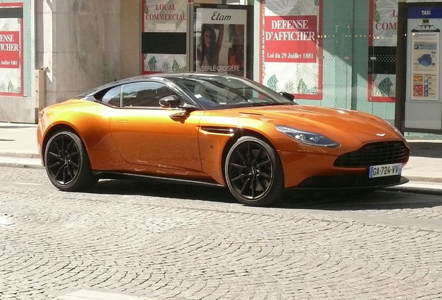 Aston Martin DB11