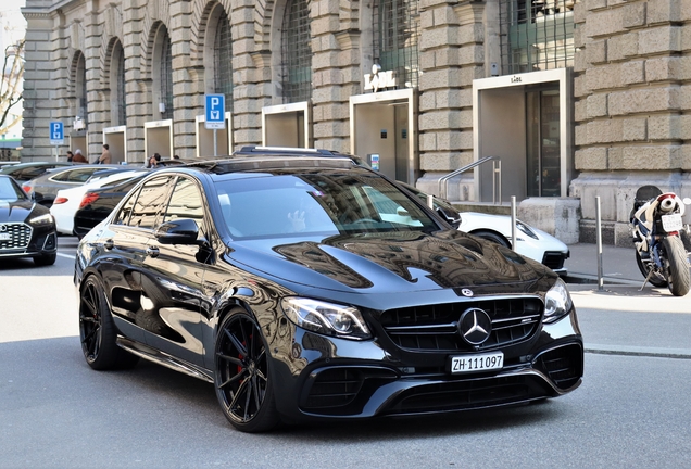 Mercedes-AMG E 63 S W213