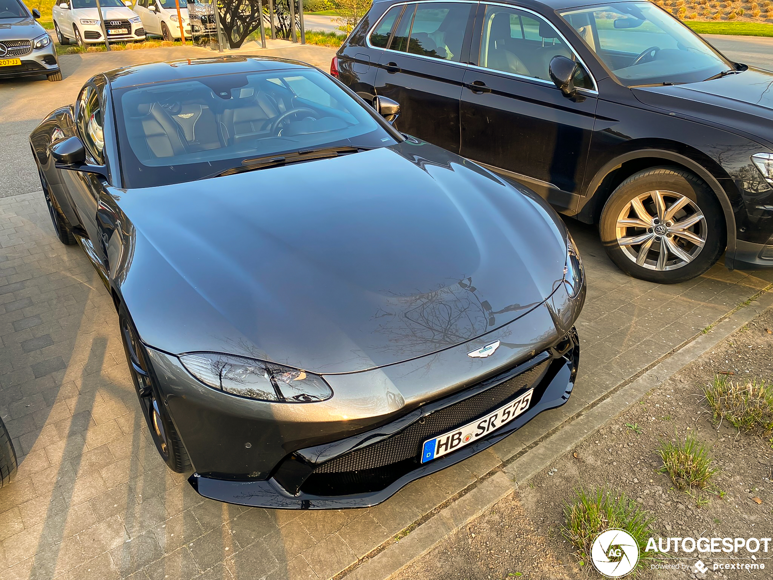 Aston Martin V8 Vantage 2018