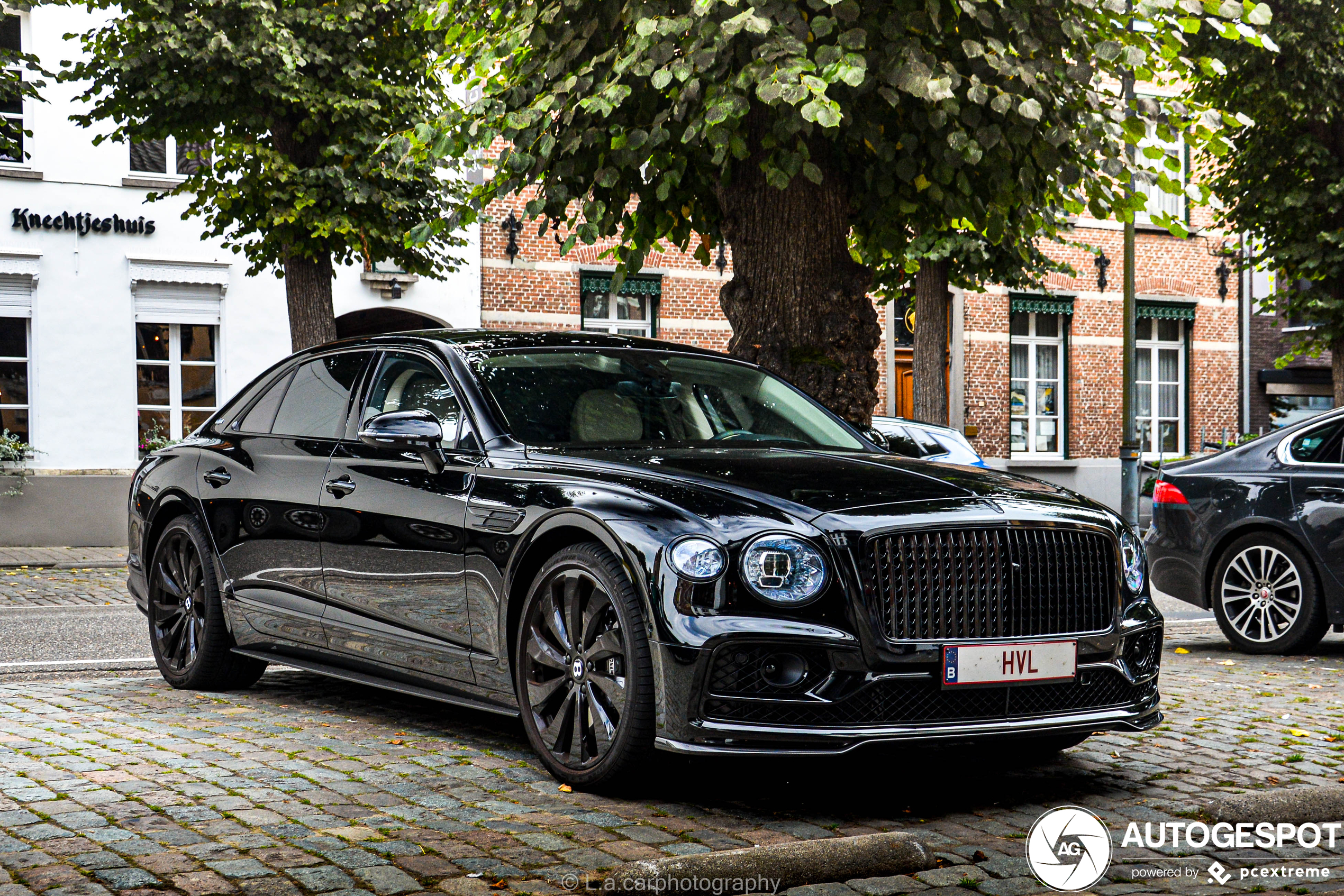 Bentley Flying Spur V8 2021 First Edition