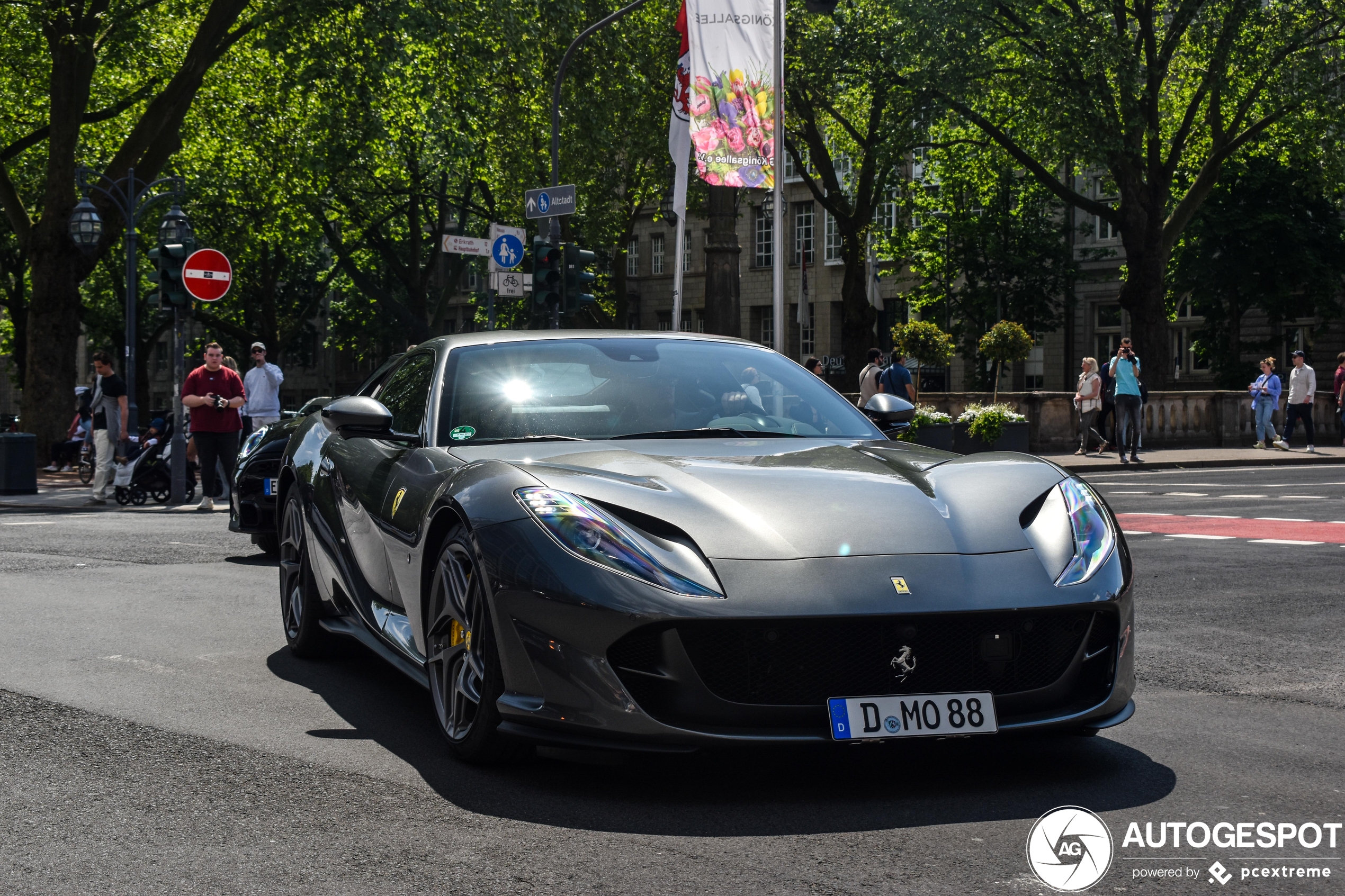 Ferrari 812 Superfast