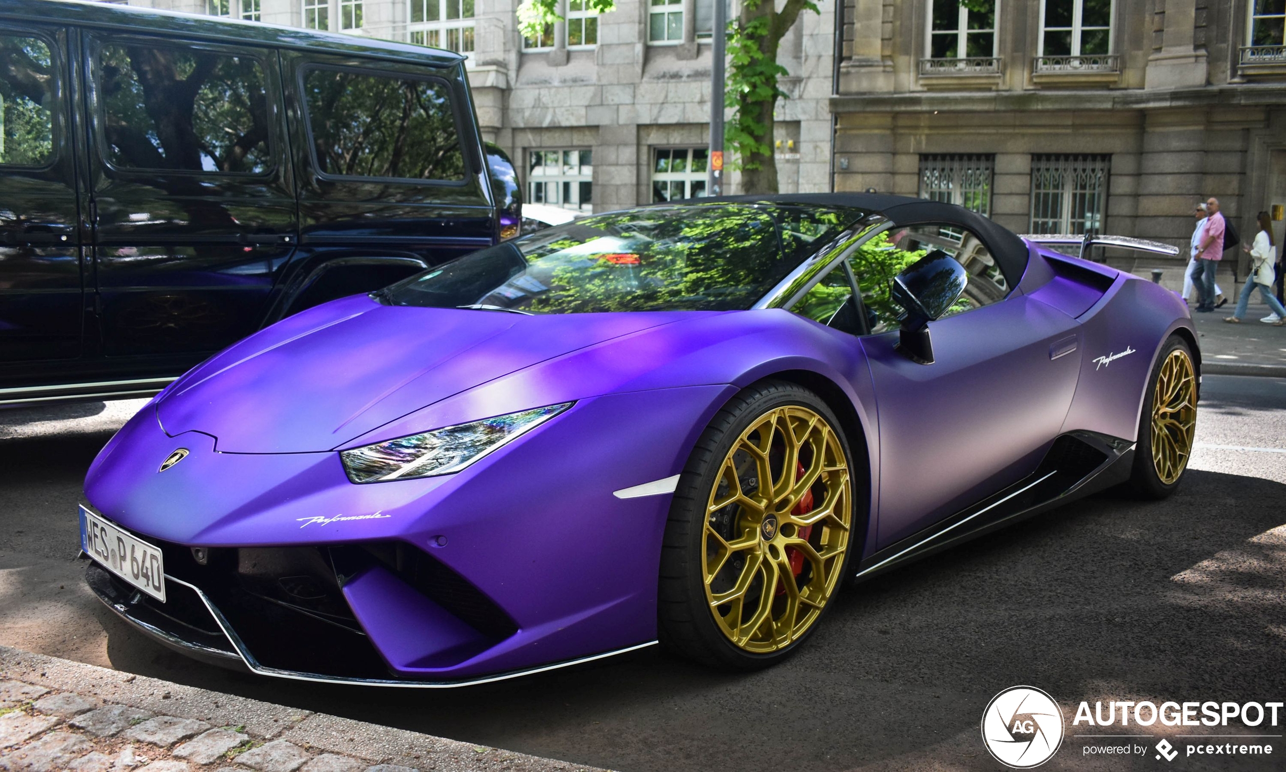 Lamborghini Huracán LP640-4 Performante Spyder