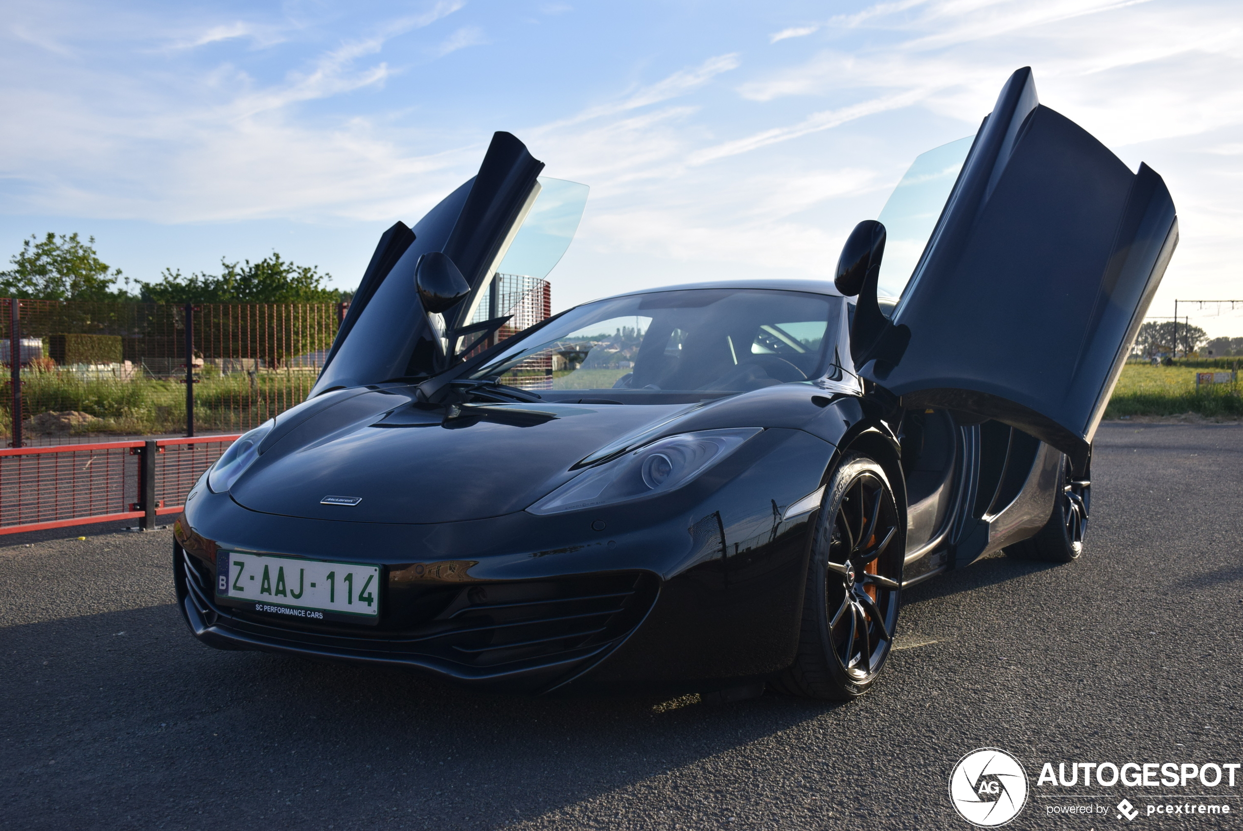 McLaren 12C