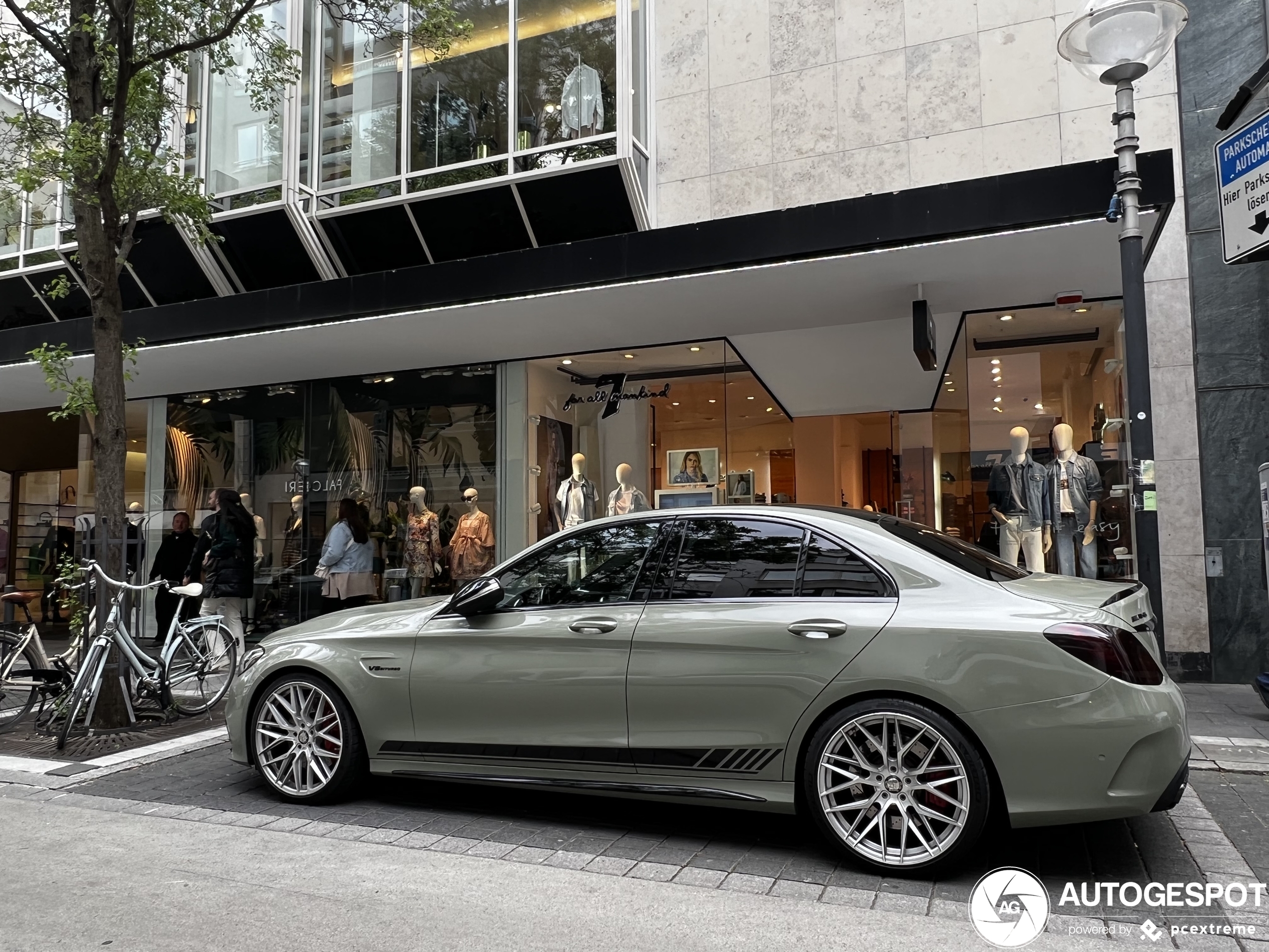 Mercedes-AMG C 63 S W205