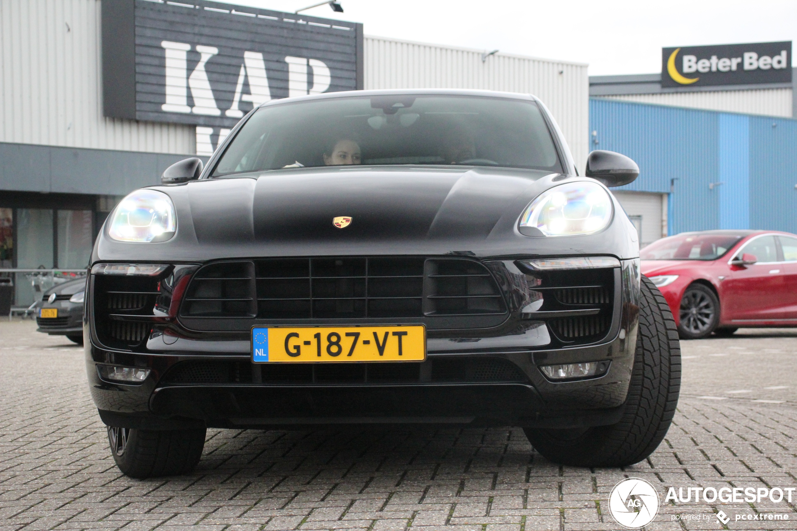 Porsche 95B Macan GTS