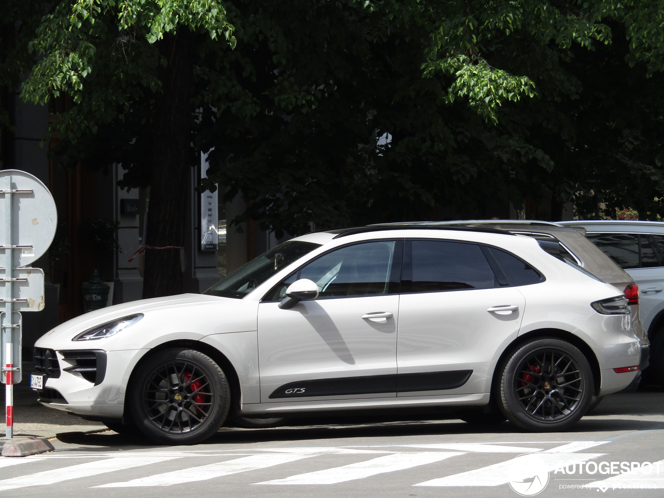 Porsche 95B Macan GTS MkIII