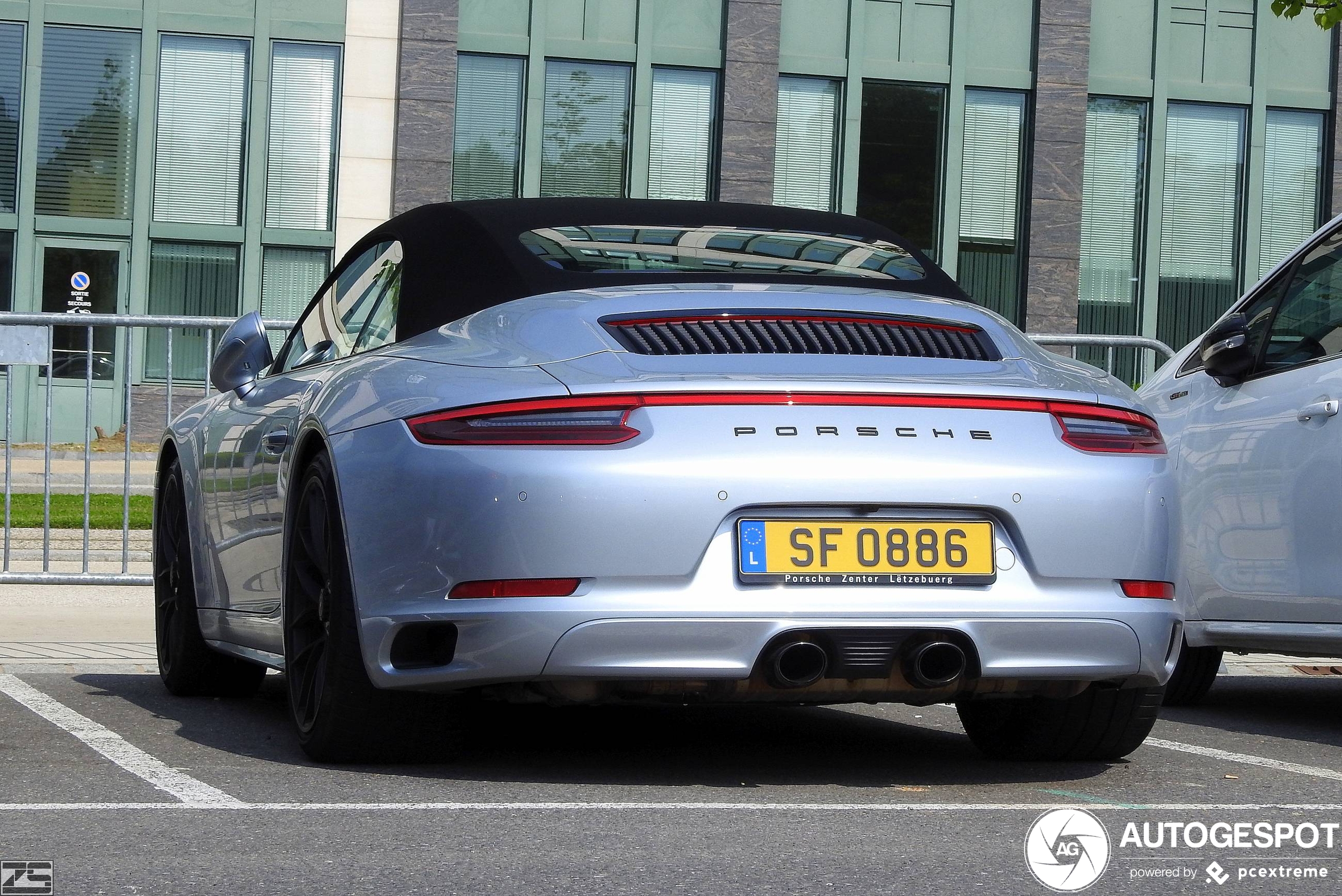 Porsche 991 Carrera 4 GTS Cabriolet MkII