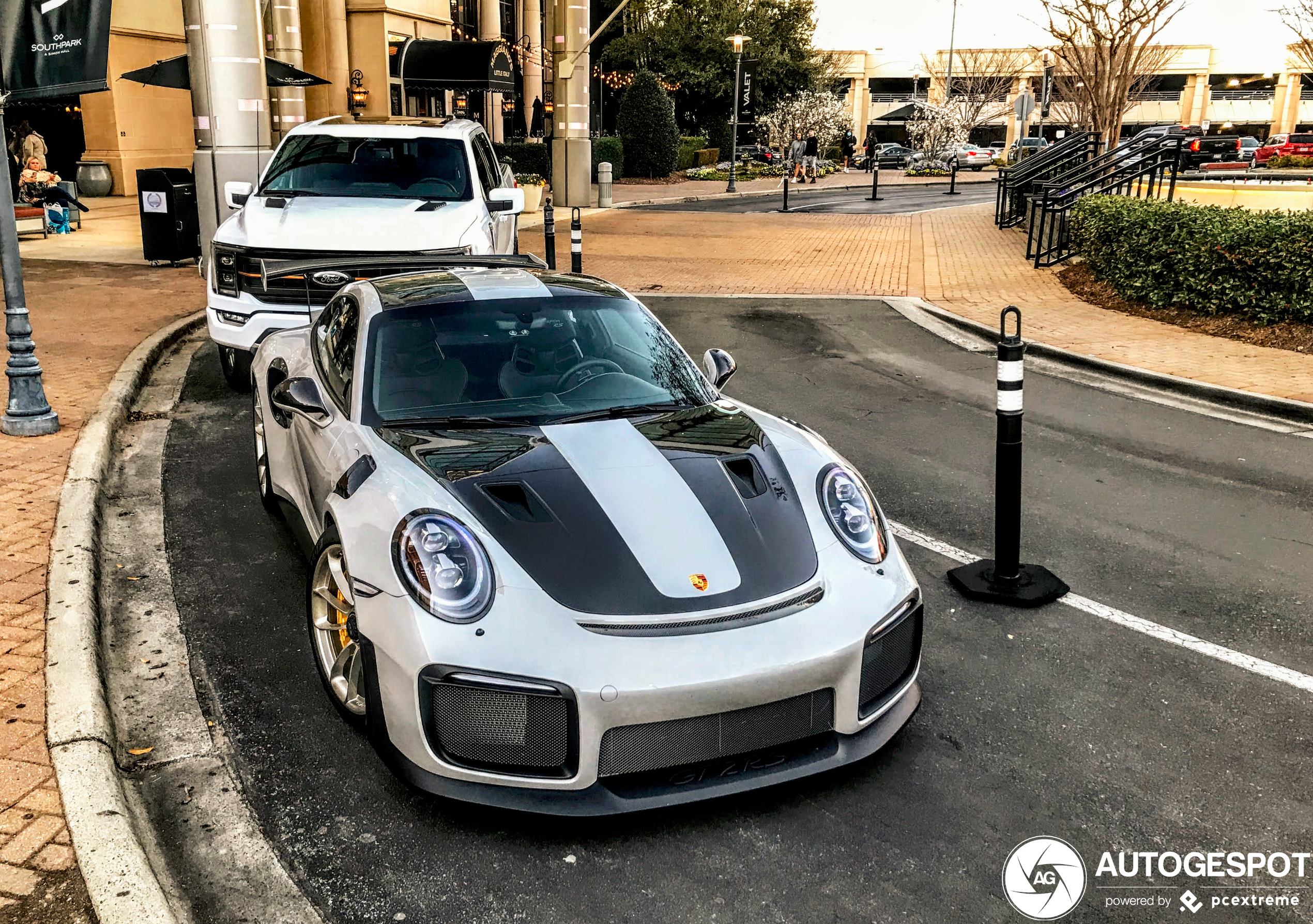 Porsche 991 GT2 RS Weissach Package