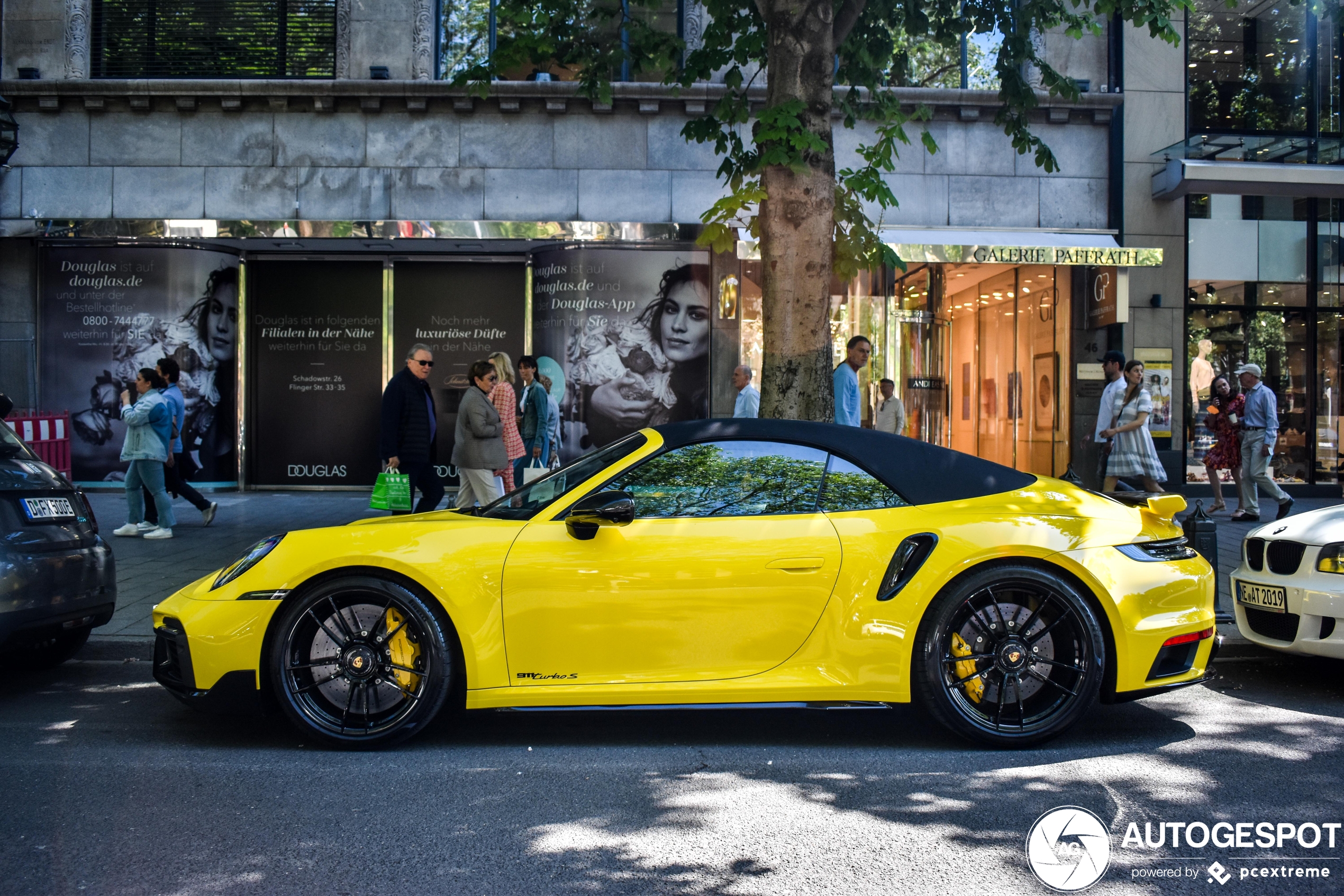 Porsche 992 Turbo S Cabriolet