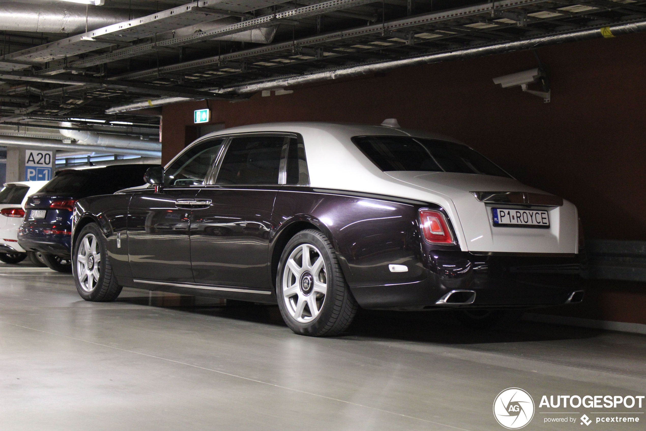 Rolls-Royce Phantom VIII EWB