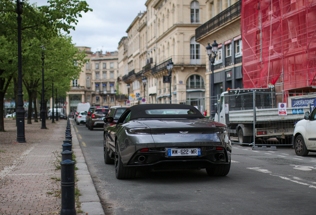 Aston Martin DB11 V8 Volante