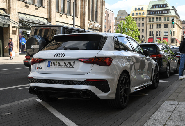 Audi RS3 Sportback 8Y