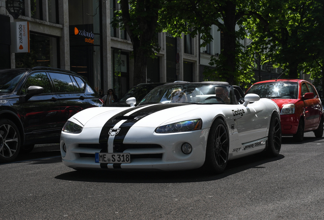 Dodge Viper SRT-10 Roadster 2003