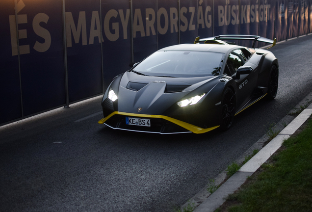 Lamborghini Huracán LP640-2 STO