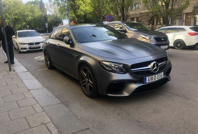 Mercedes-AMG E 63 S W213