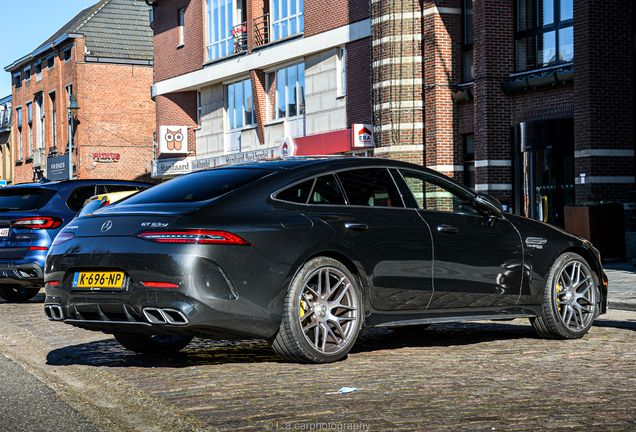 Mercedes-AMG GT 63 S X290