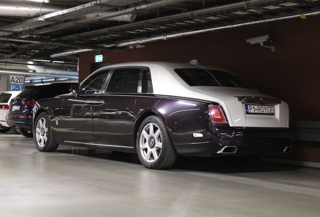 Rolls-Royce Phantom VIII EWB