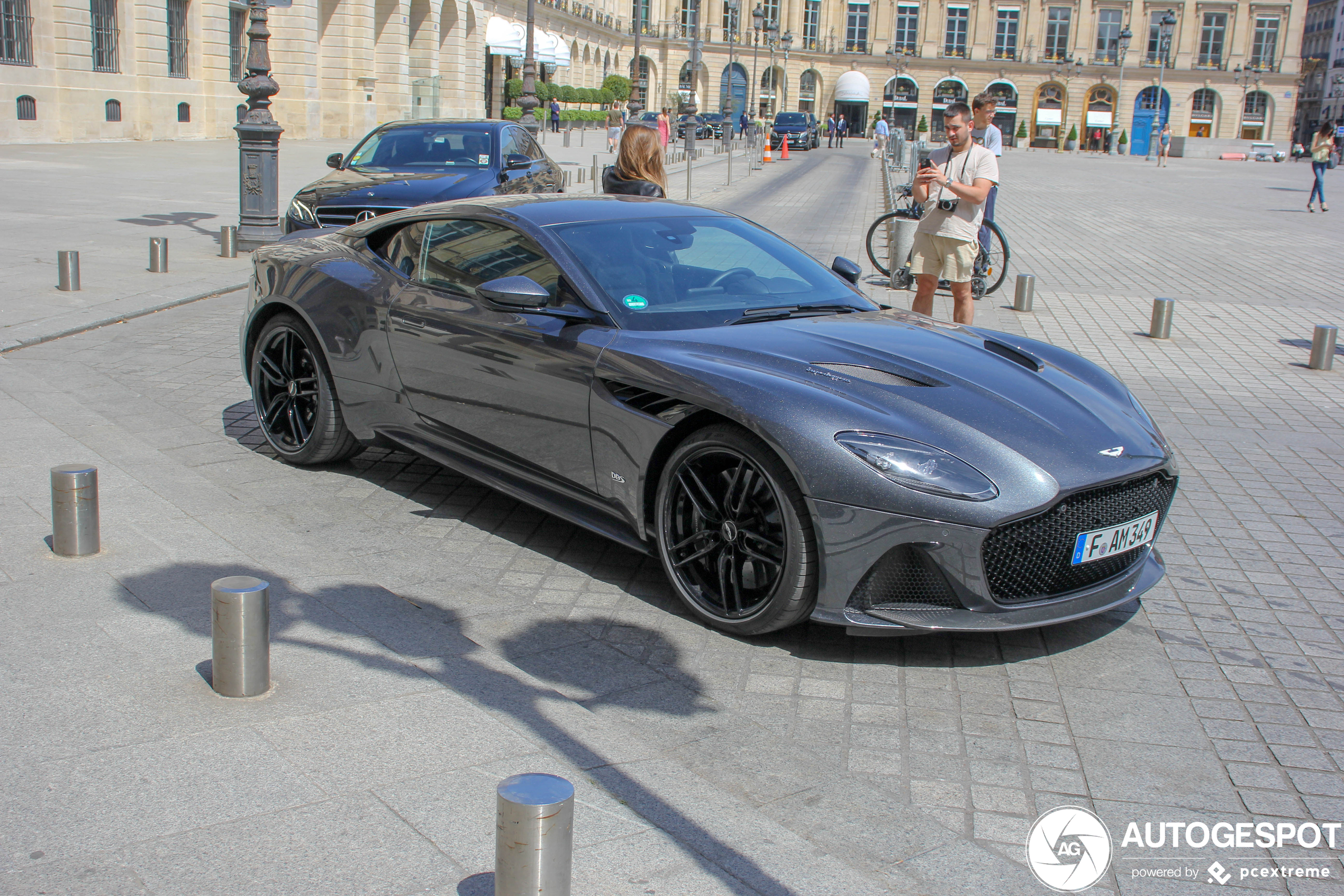 Aston Martin DBS Superleggera