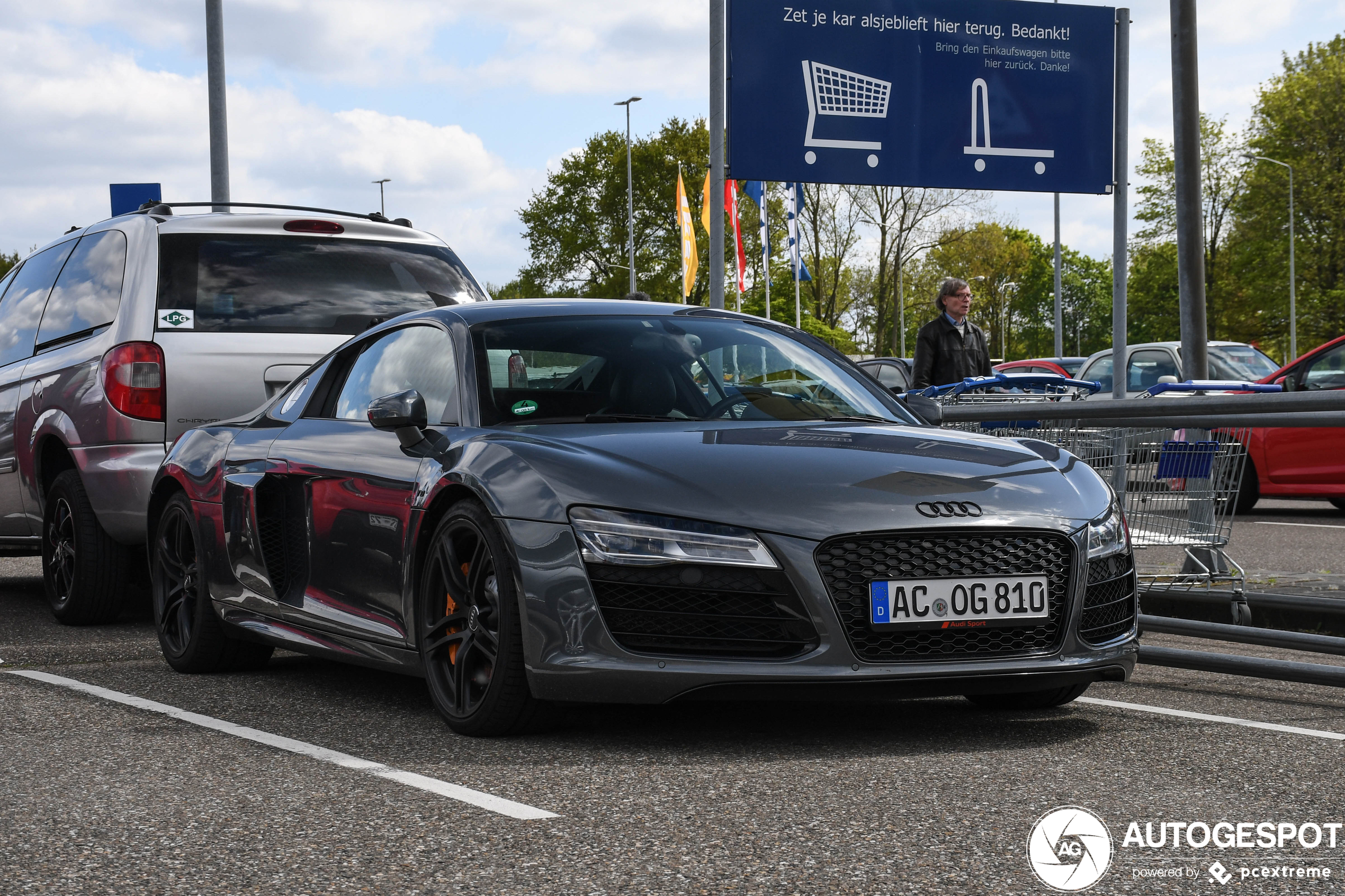 Audi R8 V10 2013