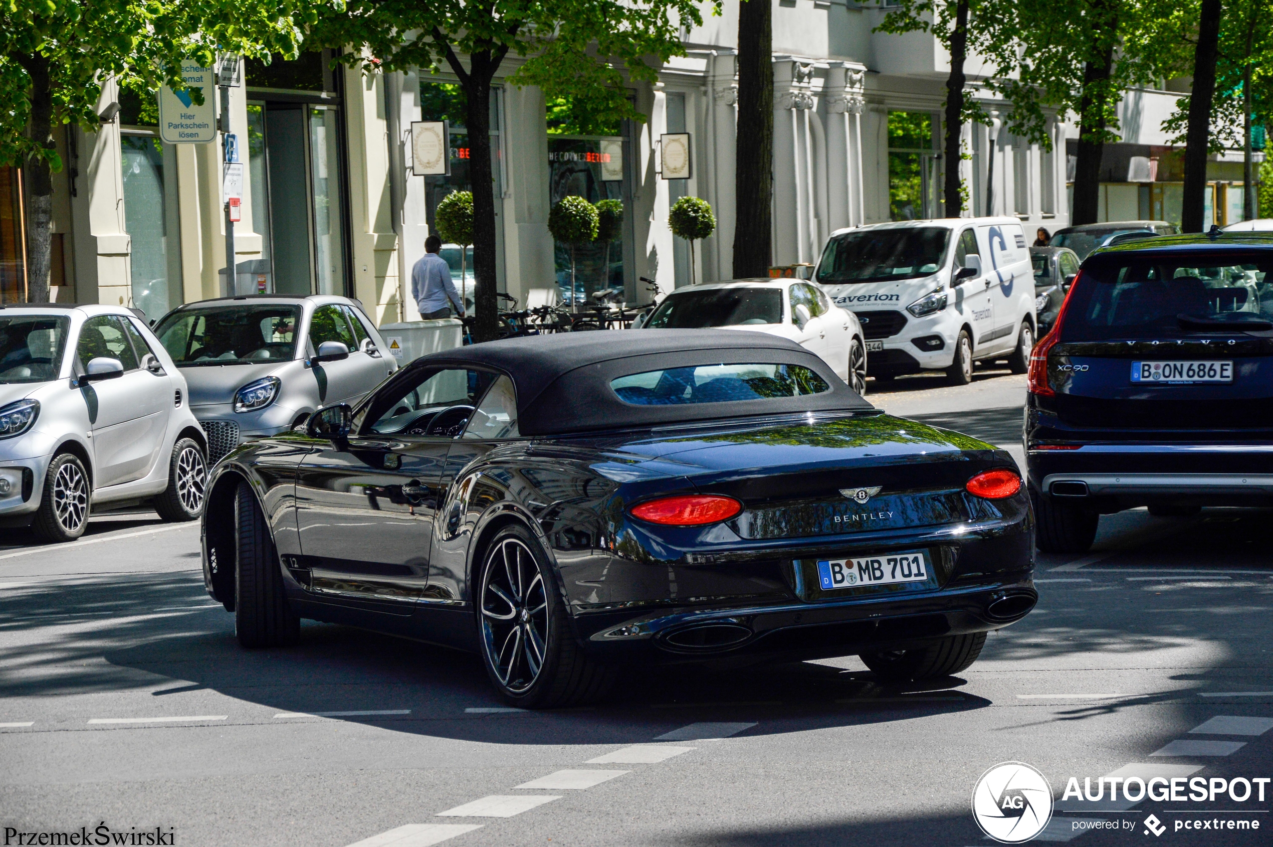 Bentley Continental GTC 2019