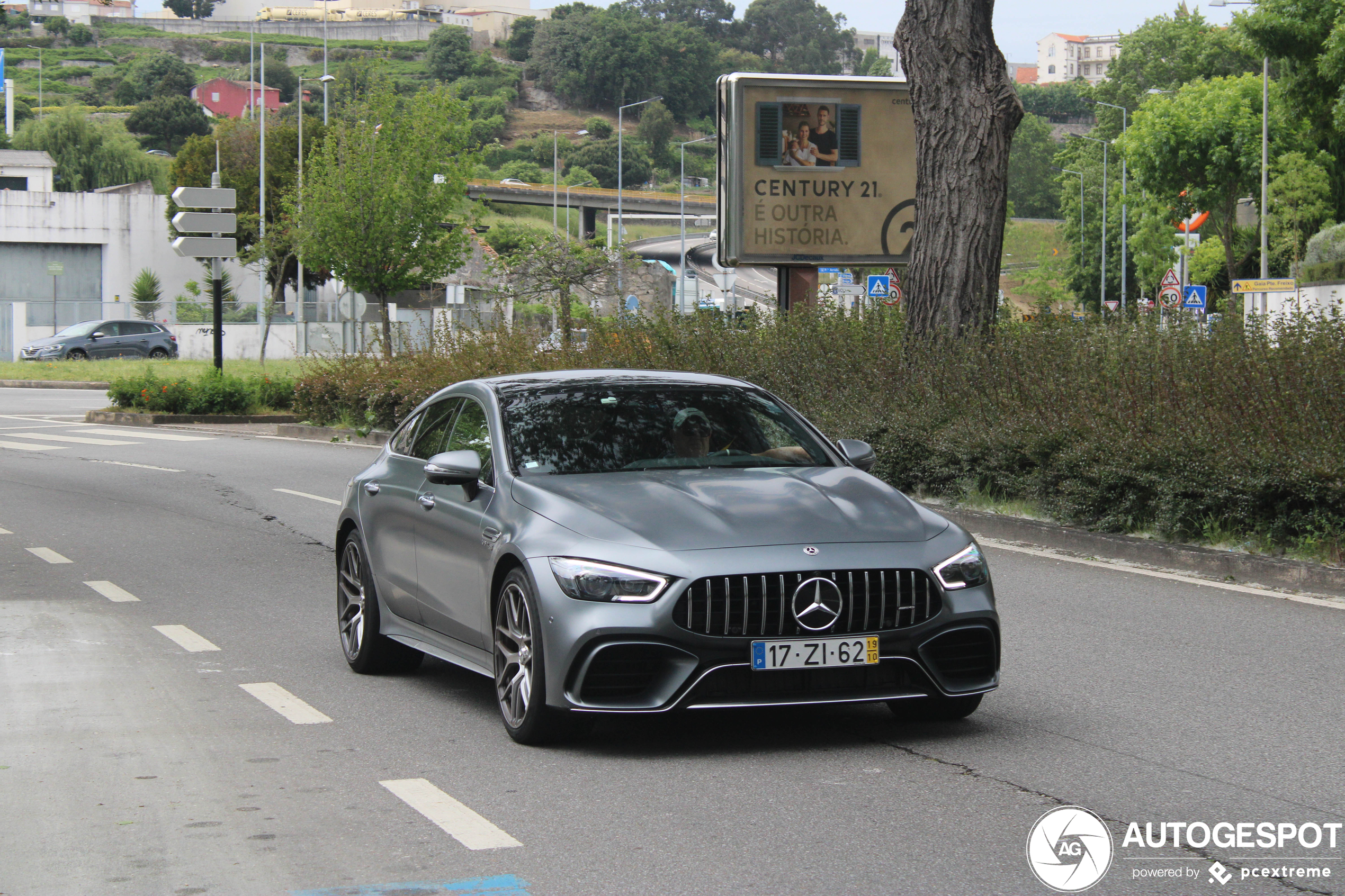 Mercedes-AMG GT 63 S X290