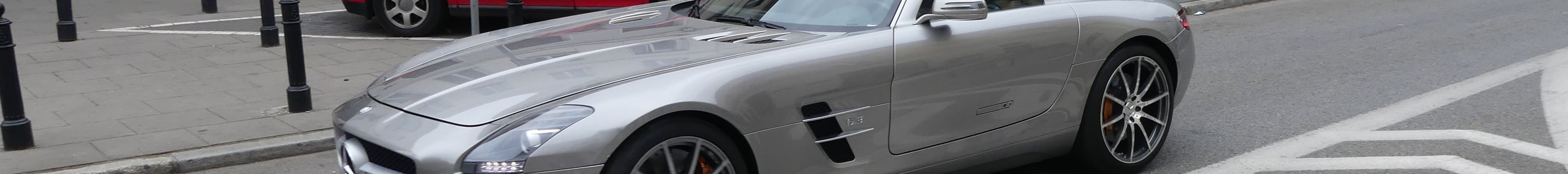 Mercedes-Benz SLS AMG