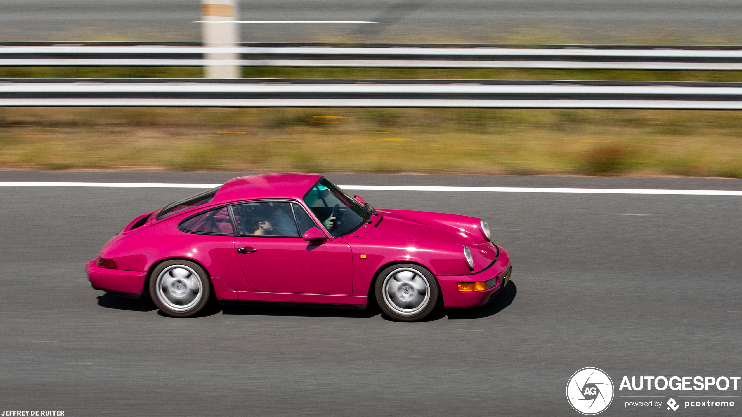 Porsche 964 Carrera RS