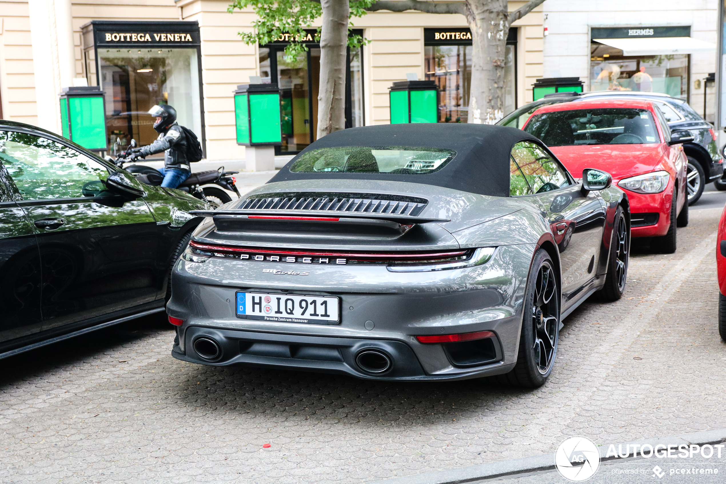 Porsche 992 Turbo S Cabriolet