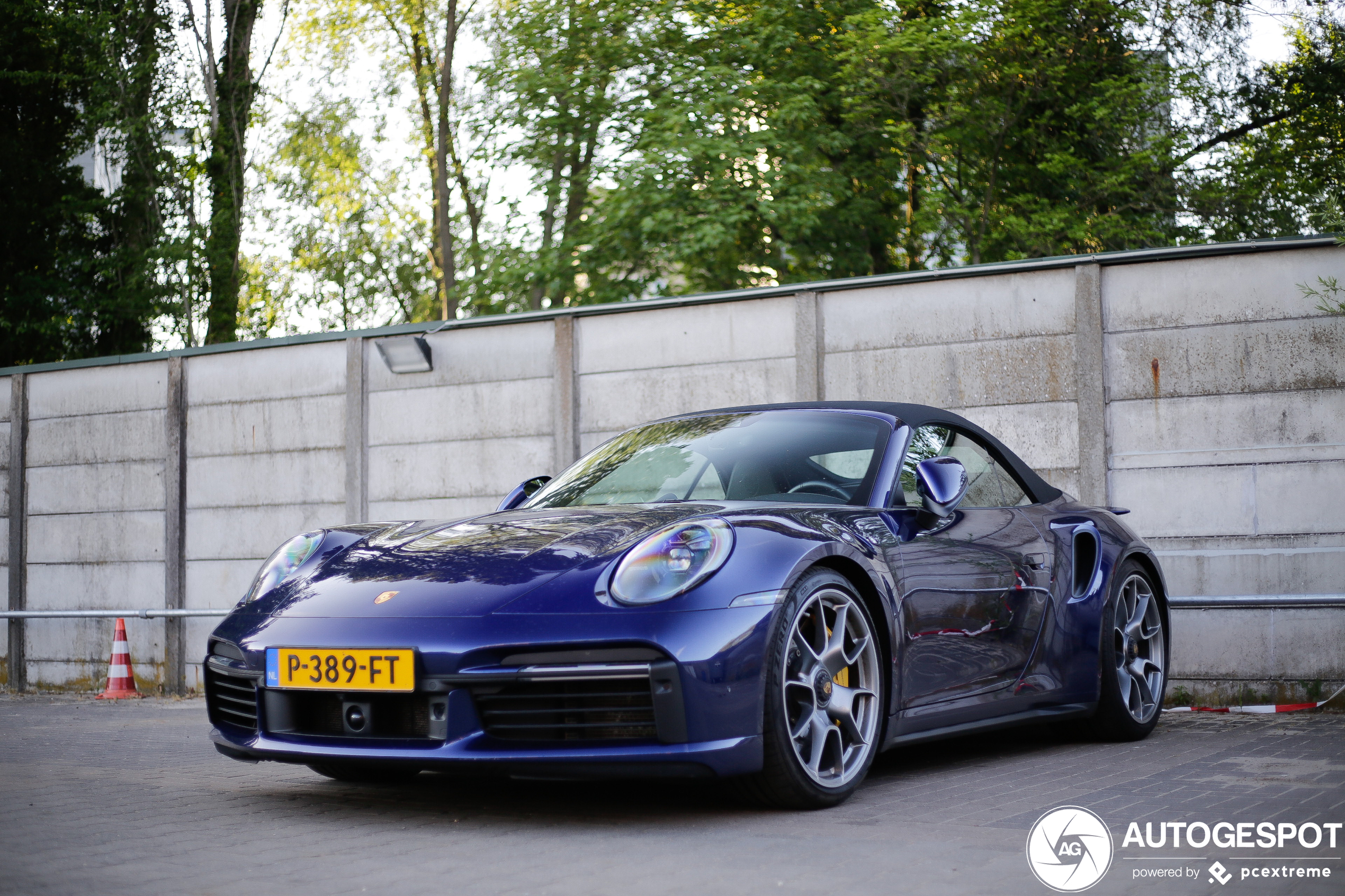 Porsche 992 Turbo S Cabriolet