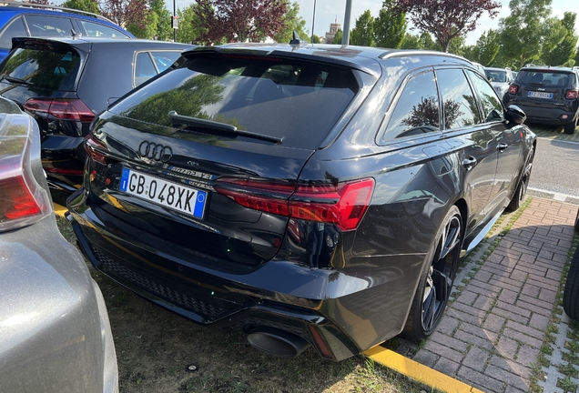 Audi RS6 Avant C8