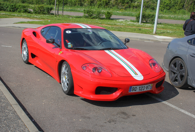 Ferrari Challenge Stradale