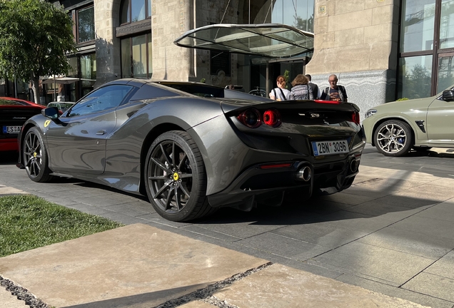 Ferrari F8 Spider