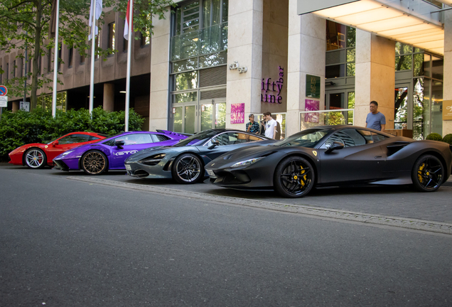 Ferrari F8 Tributo