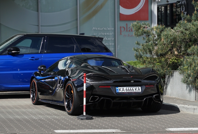 McLaren 570S