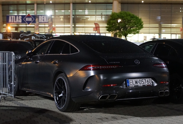 Mercedes-AMG GT 63 S X290