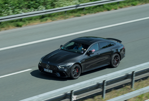 Mercedes-AMG GT 63 S X290